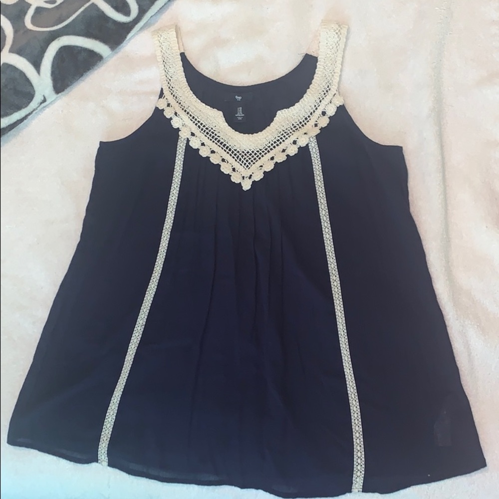 Navy & white GAP tank
